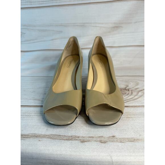 Easy Spirit Beige Open Toe Wedges Size 8 - Picture 2 of 8